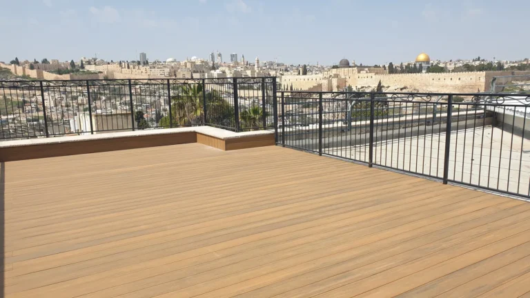 דק סינטטי ROC Co-Ex – גג ומרפסת